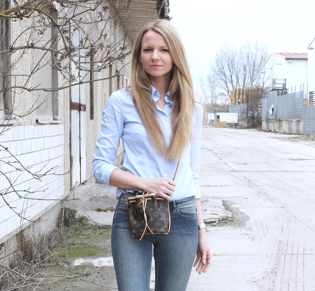 Simple Denim Outfit - PEPPER AND GOLD