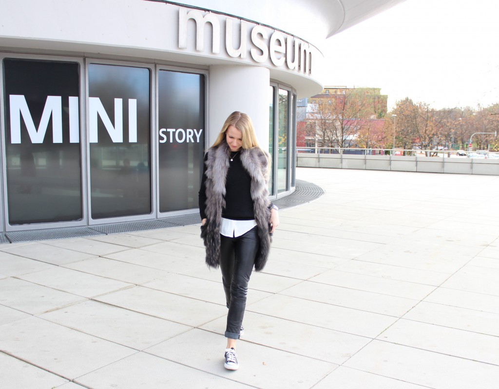 Shades of Black and Grey – Jenni goes Museum