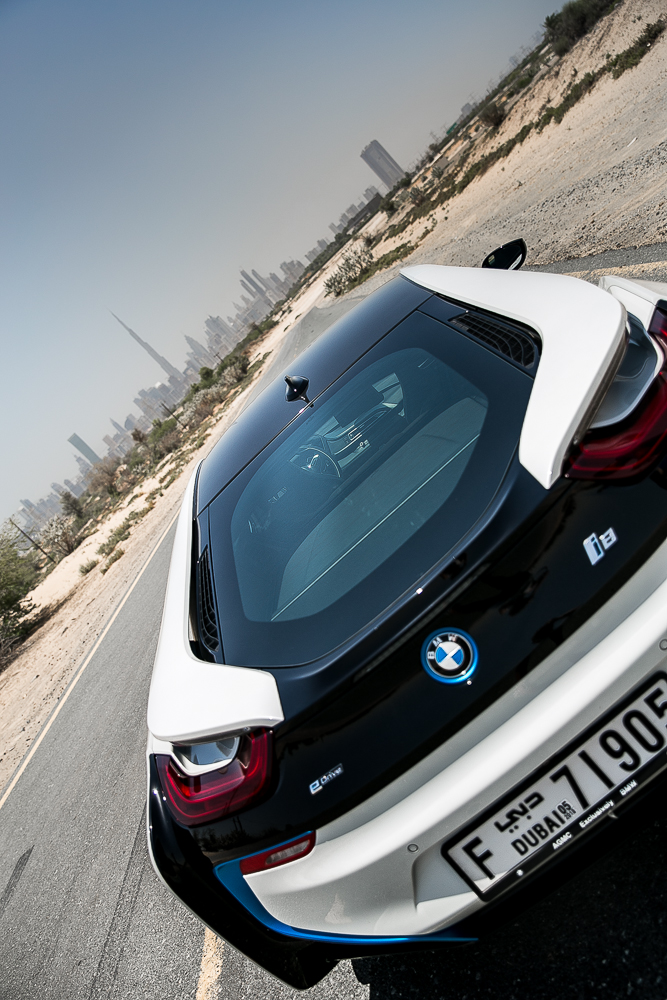Die besten Gründe auf ein Elektroauto umzusteigen Automobile BMW Cars Dubai Jennifer Lifestyle Testbericht UAE UnitedArabEmirates VAE BMW i8 BMWAG BMWi Car Elektromobilität eCars